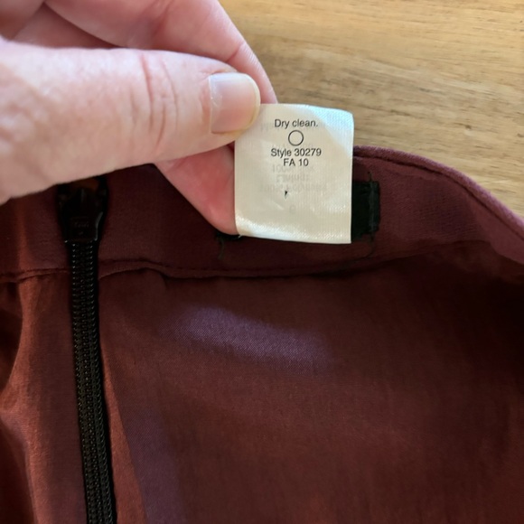 J Crew Wine Sequin Skirt 6 - Picture 6 of 6